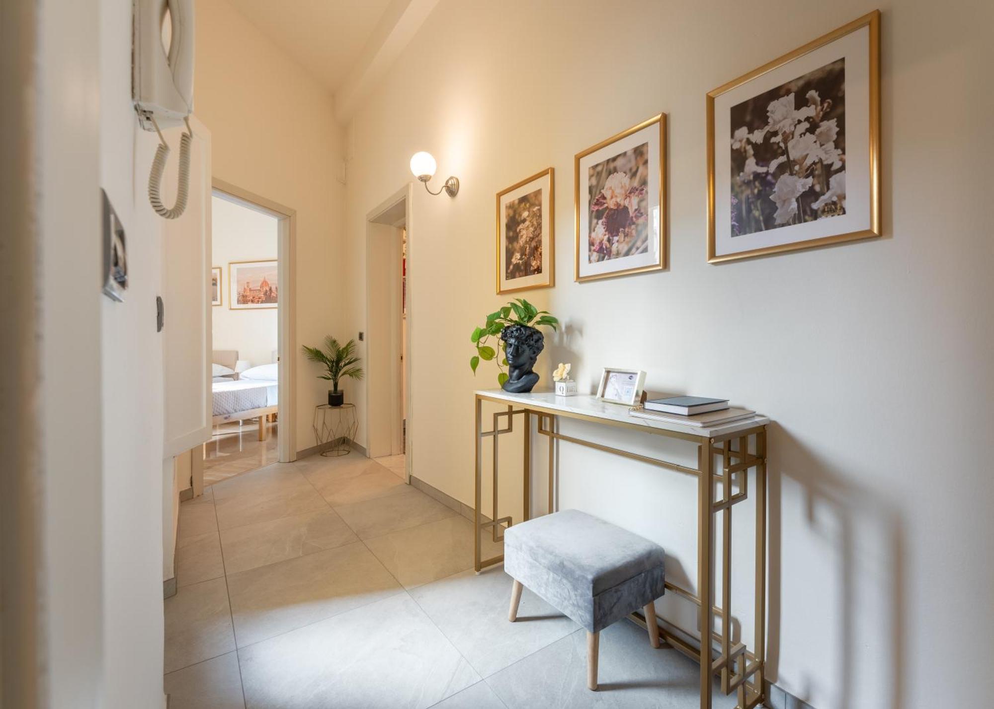 Appartement Keys Of Italy - Monaco 9 - 2 Bedrooms Flat Nearby The Train Station *